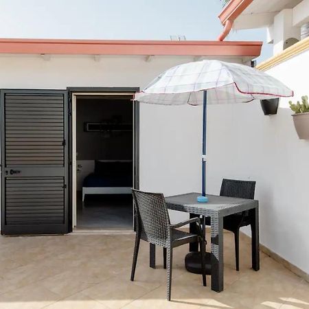 Briciola'S Rooms Porto Cesareo Kültér fotó
