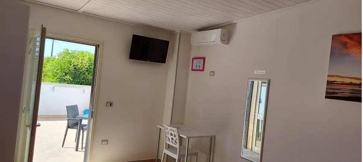 Briciola'S Rooms Porto Cesareo Kültér fotó